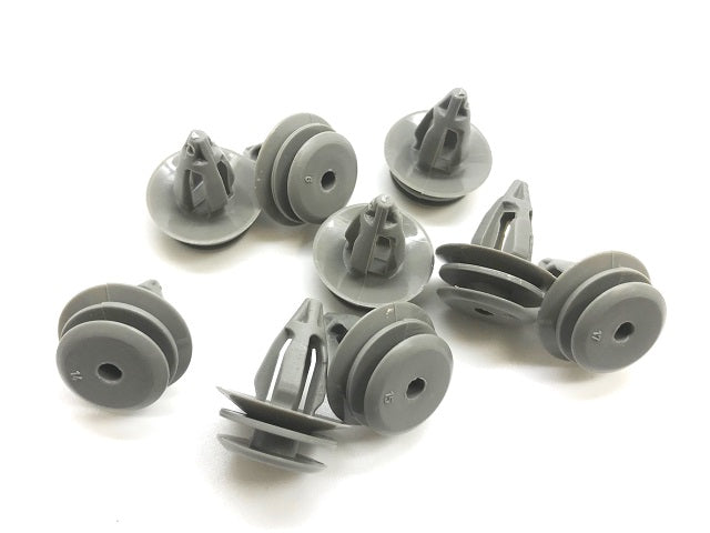 thumbnail image 2 of Land Rover Defender Door Card Clip & Stud Set – Genuine-Style Fit For BBK2809 2 of 6