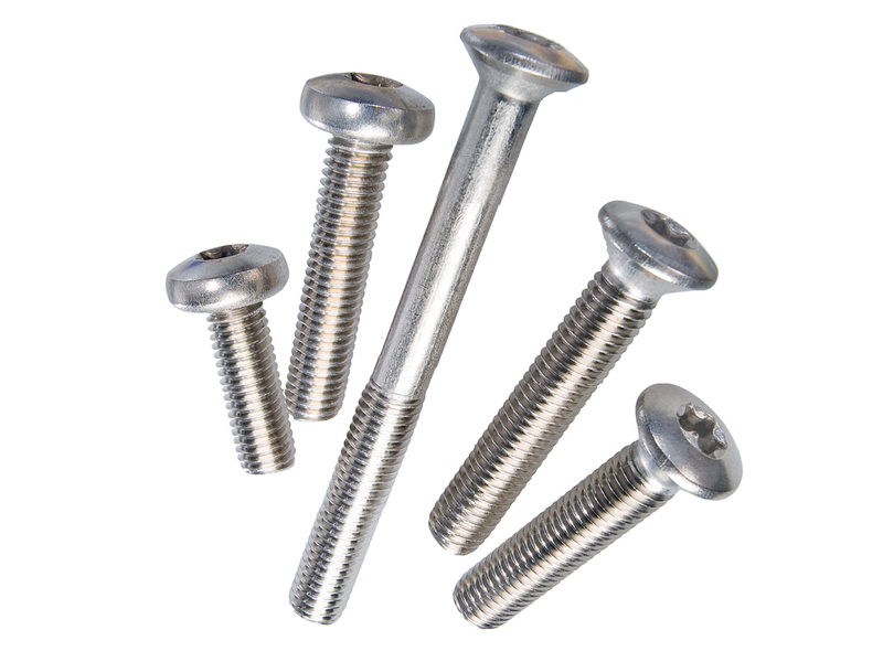 Nakatanenga Defender Stainless Steel Bolt Kit